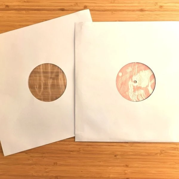 12 Inch Record Paper Inner Sleeves - Polylined - With Hole - White 3 12 Inch Record Paper Inner Sleeves - Polylined - With Hole - White - Image 3