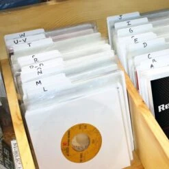 45 RPM Record Dividers - White 17 45 RPM Record Dividers - White -Bcwsupplies Sales Store 1 rd7 1 45rpm d squarecat 2000px
